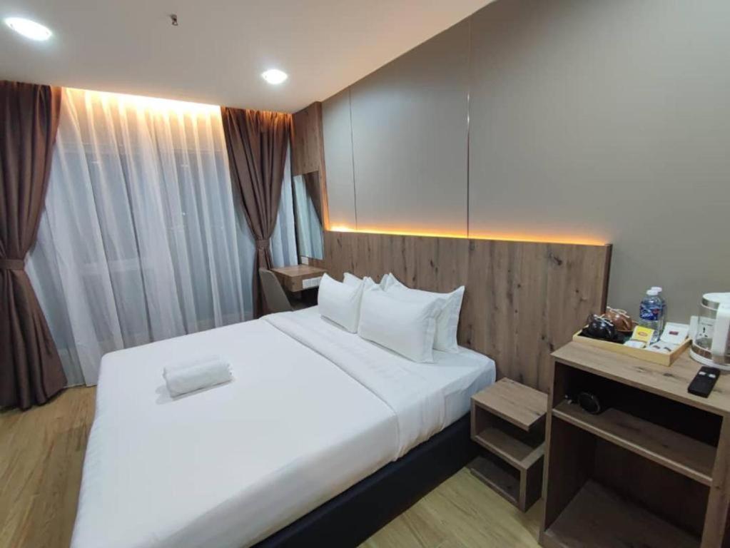 Flypod Hotel Kota Kinabalu Dış mekan fotoğraf